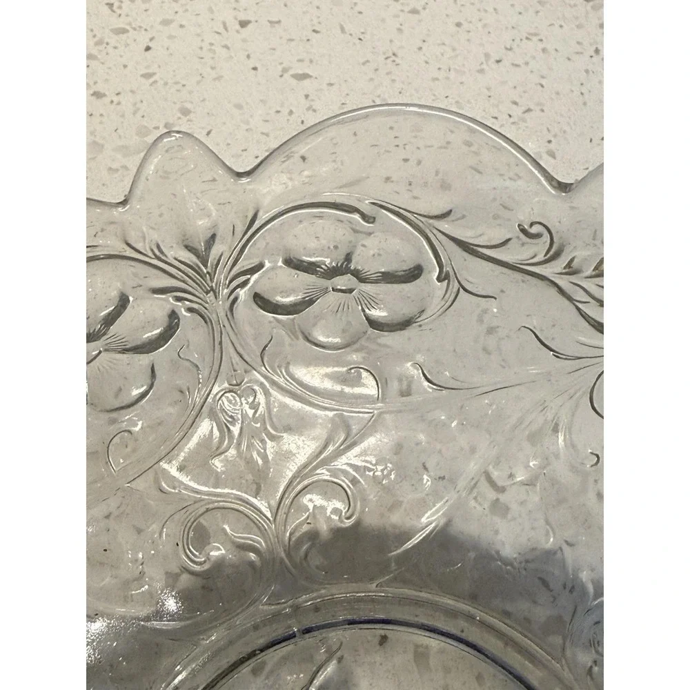 McKee Rock Crystal Clear 8